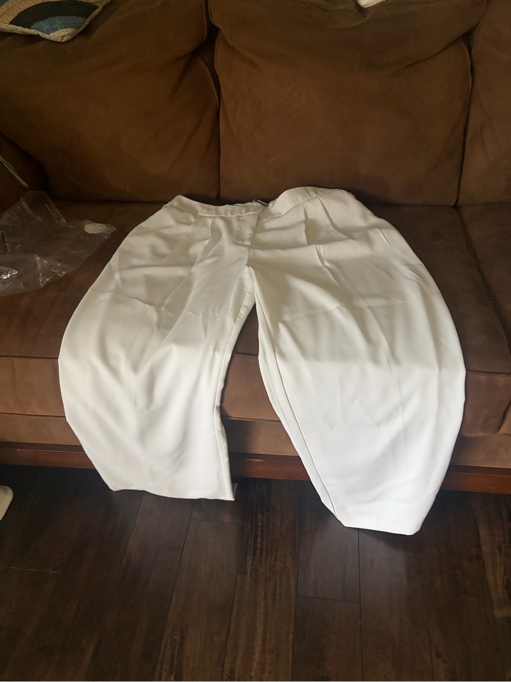 Liz Claiborne Woman White Trousers Dress Pants 14  Cuffed Wide Leg Career Office